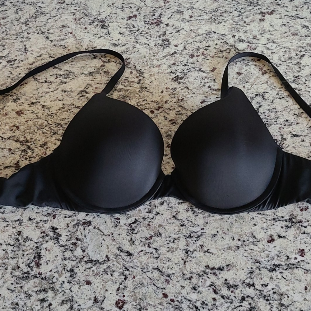 Victoria's Secret t-shirt push-up bra/full coverag
